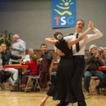 Die Tanzpaare des ATC Blau-Gold in der TSG Heilbronn am Ehren- und Seniorennachmittag.